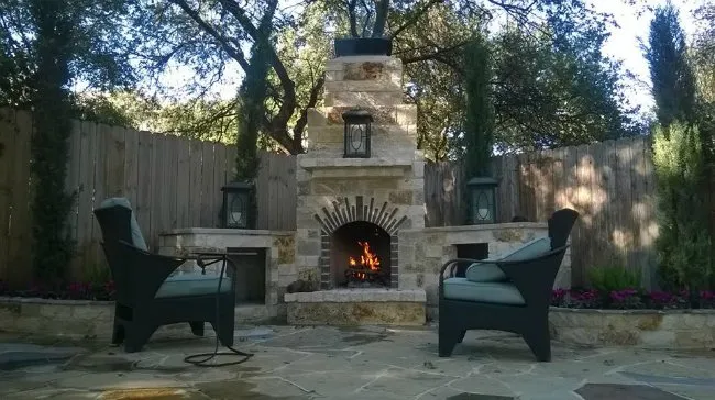 Custom landscape installation for beautiful yards in Bulverde, TX by Landman Group