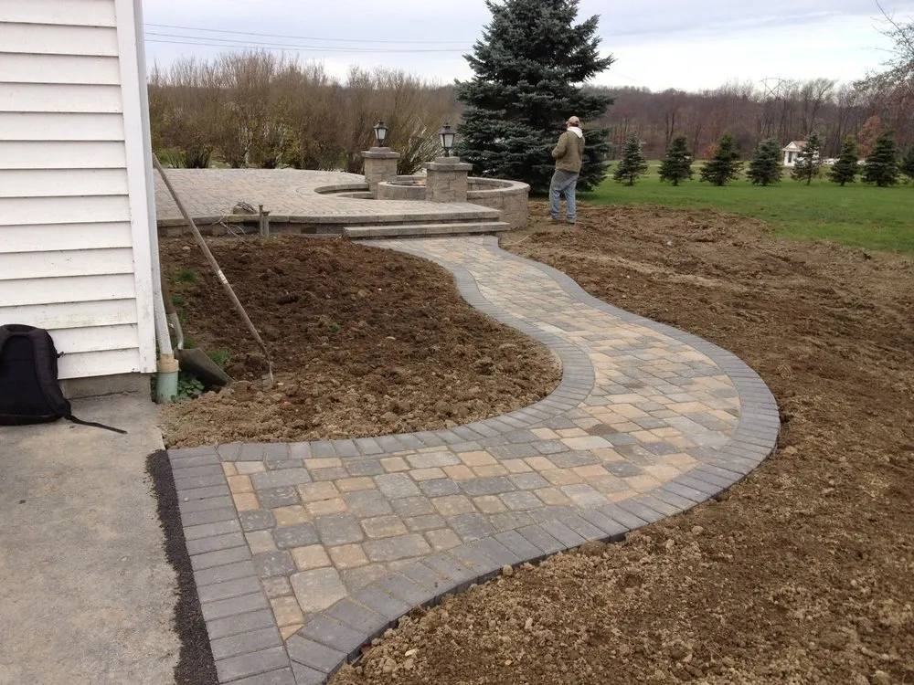 Reliable landscape design experts serving Kansas City, MO - Landman Landscape Management