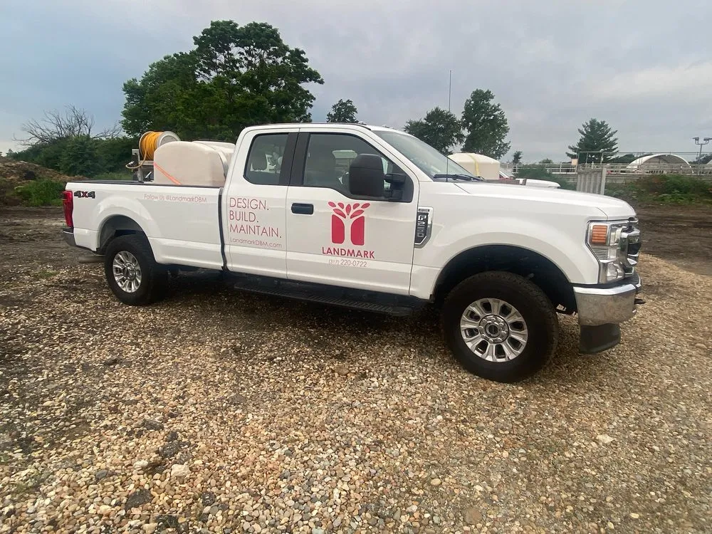 Reliable yard maintenance in McCordsville, IN by Landmark DBM