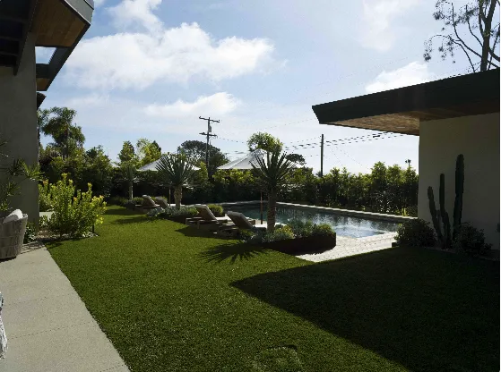 Professional garden landscaping in Encinitas, CA - Landmark Design