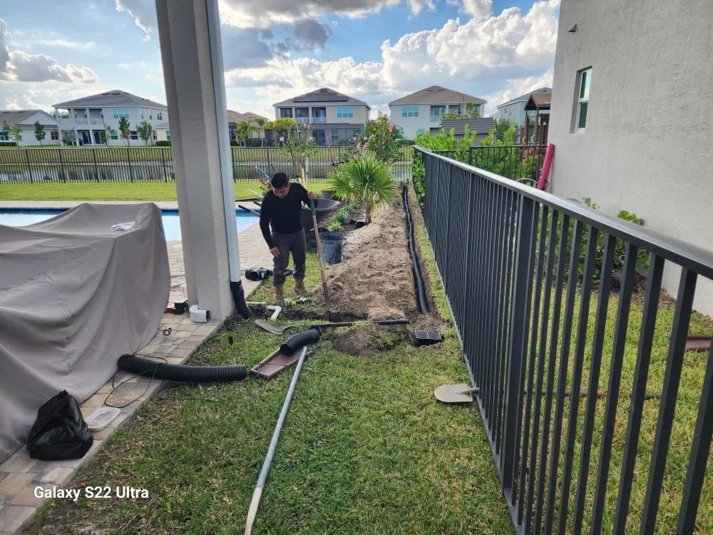 Affordable yard maintenance for beautiful yards across Loxahatchee, FL - Landmark Grounds Services