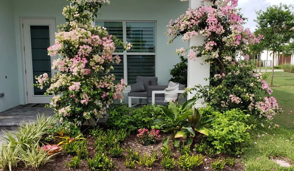 Professional garden landscaping experts serving Loxahatchee, FL - Landmark Grounds Services