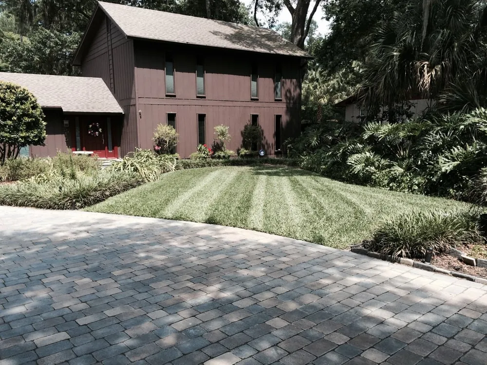 Reliable lawn mowing service in Winter Park, FL - Landmark Landscape and Maintenance