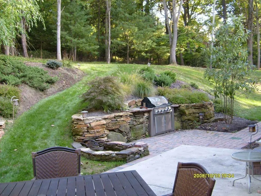 Local outdoor landscaping experts serving Garnet Valley, PA - Landmark Landscapes