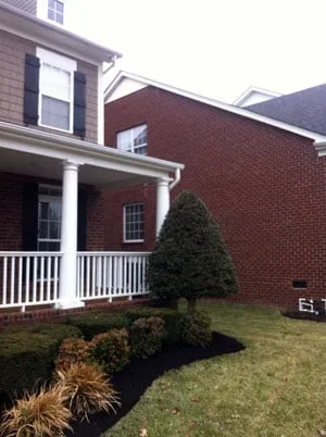 Local yard maintenance in Franklin, TN - Landmark Lawns