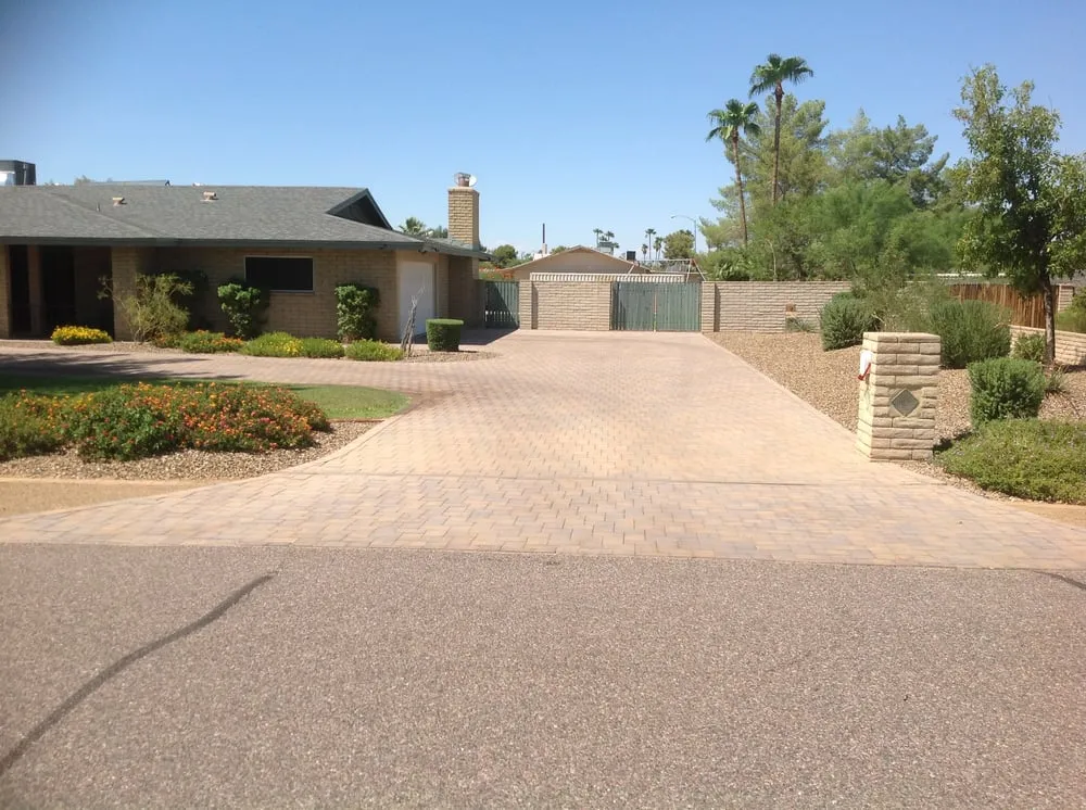 Custom landscape design experts serving Phoenix, AZ - Landmasters Landscaping