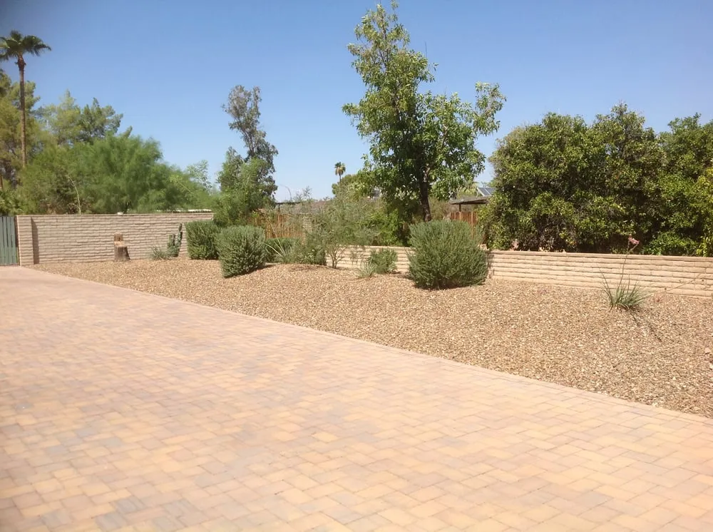 Custom garden landscaping in Phoenix, AZ by Landmasters Landscaping