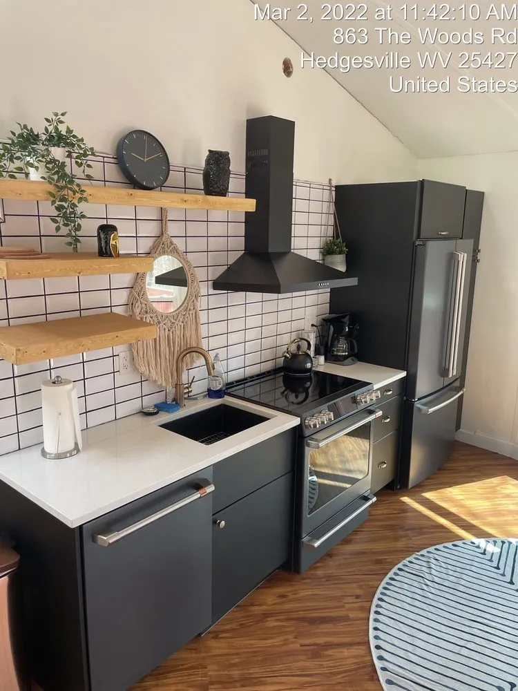 Professional lawn mowing service experts serving New Rochelle, NY - Landon Home Services