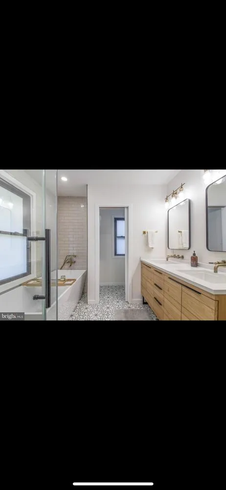 Expert lawn care service experts serving New Rochelle, NY - Landon Home Services