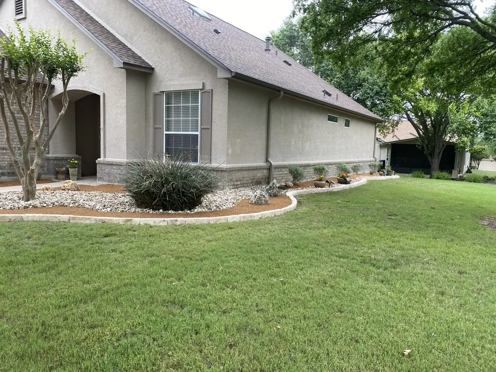 Trusted outdoor landscaping for beautiful yards across Georgetown, TX - Landonscaping