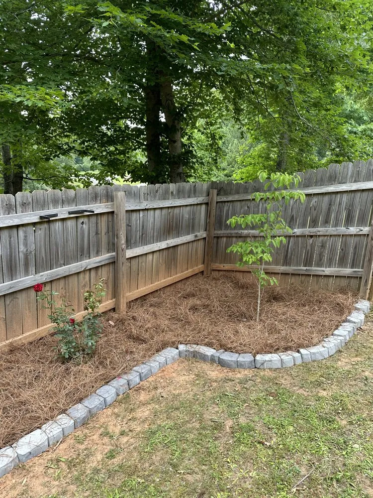 Top-rated outdoor landscaping in Carrollton, GA - Lando’s Landscaping and Home Needs