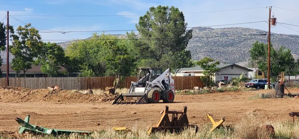 Reliable yard maintenance for homes in Cottonwood, AZ by Landpride Services
