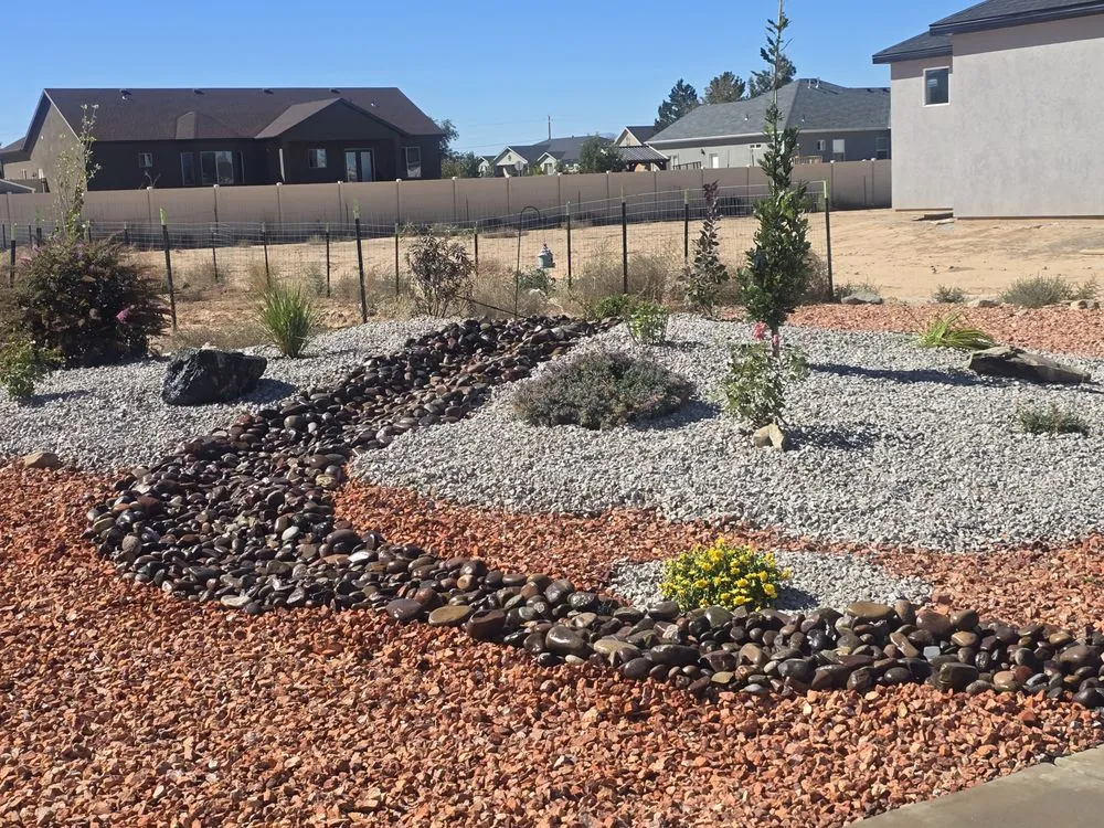 Custom garden landscaping in Hurricane, UT - LandPro Landscaping and Maintenance