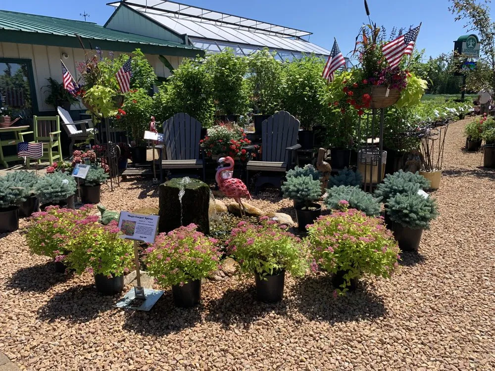 Top-rated yard maintenance with custom design across Brainerd, MN - Landsburg Landscape Nursery