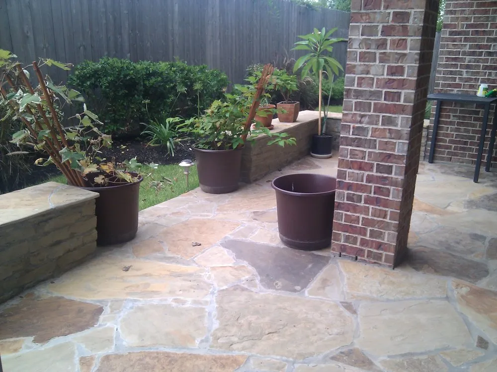 Custom outdoor landscaping for beautiful yards in Houston, TX by Landscape & Design