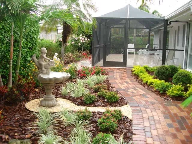 Affordable landscape design in Davie, FL by Landscape & Garden Design