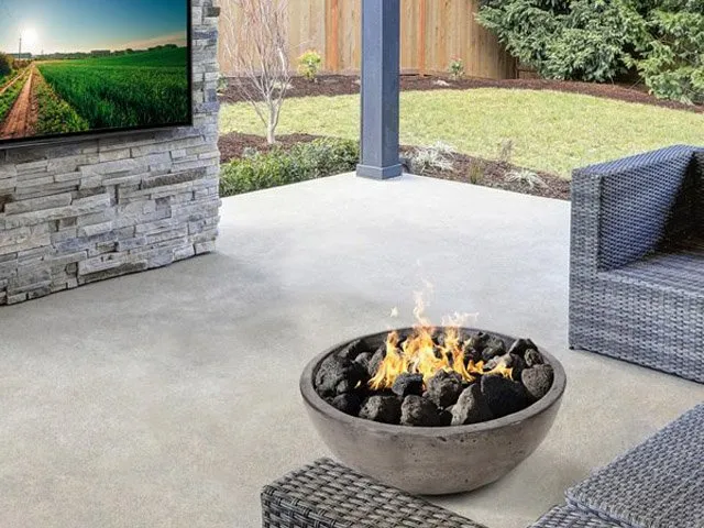 Reliable lawn mowing service with custom design in Lakeland, FL by Landscape 18