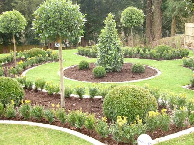 Affordable outdoor landscaping for homes in Lakeland, FL by Landscape 18