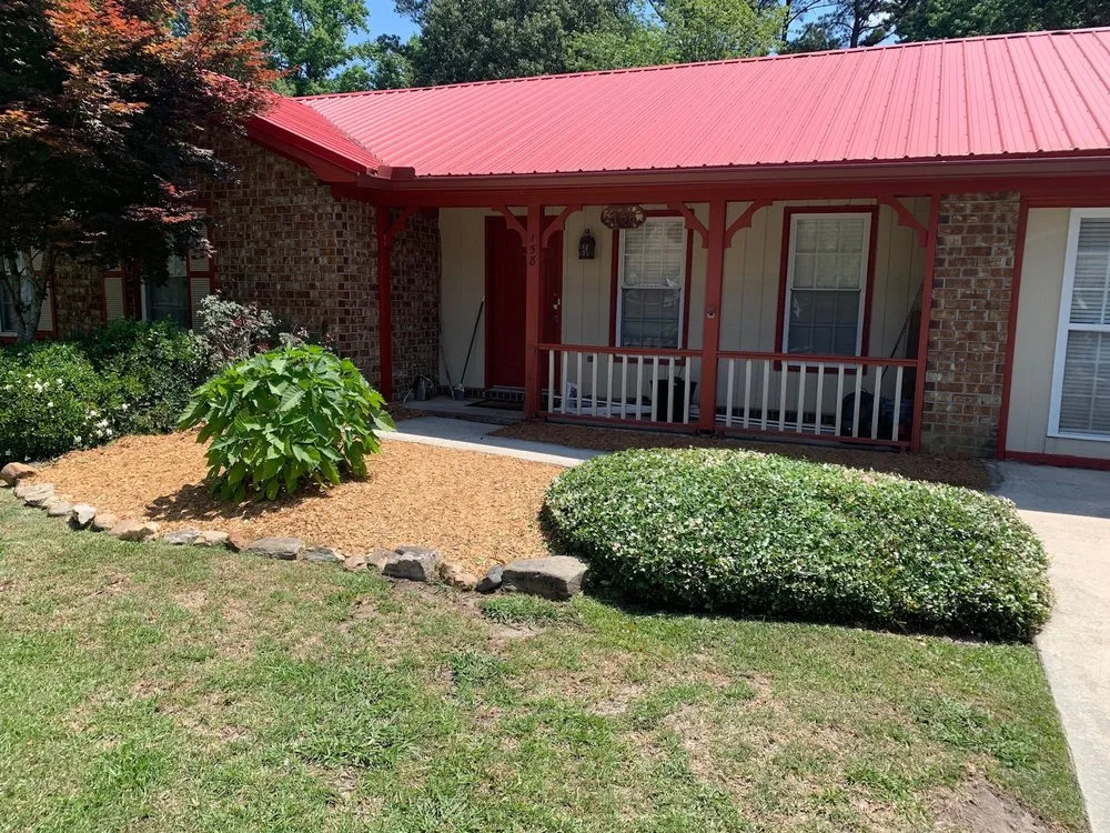 Trusted yard cleanup service near you in Goose Creek, SC by Landscape Aesthetics