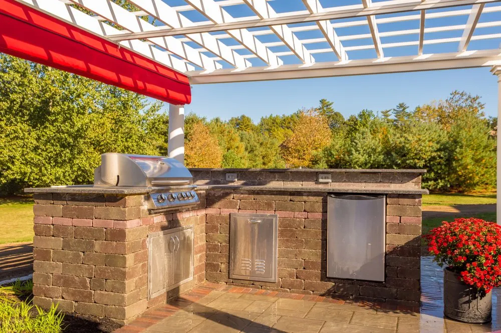 Professional yard maintenance in Wrentham, MA - Landscape America