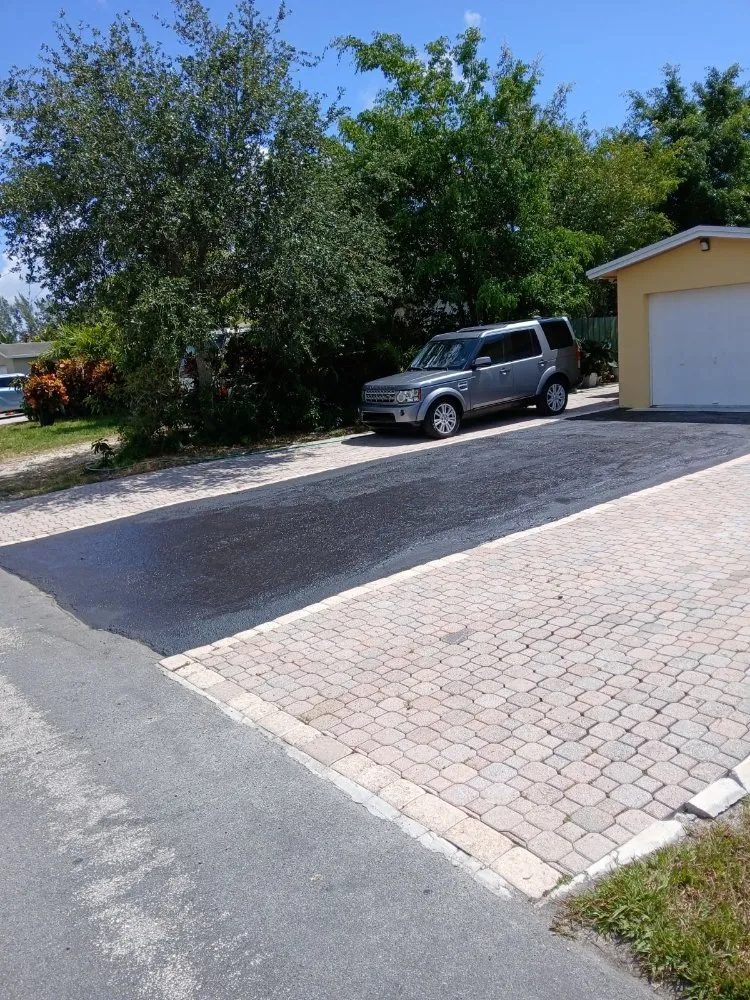 Custom lawn care service for beautiful yards across Greenacres, FL - Landscape And Design Plus