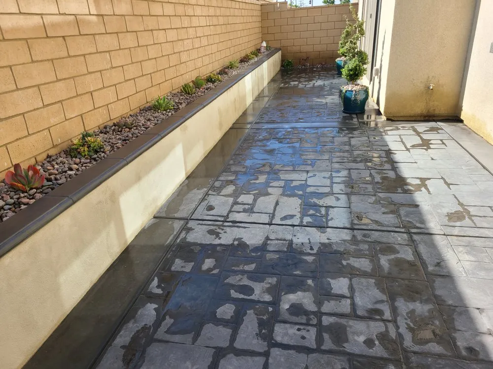 Custom landscaping services experts serving Orange, CA - Landscape and outdoor living