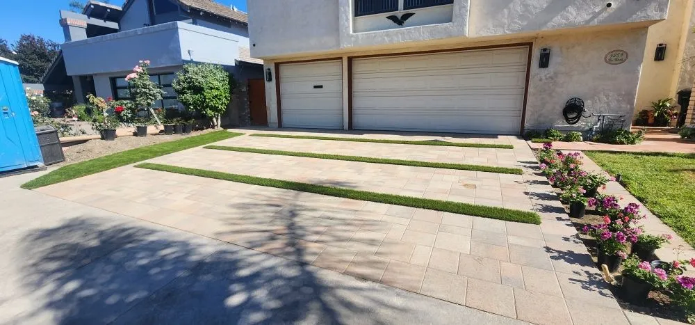 Expert outdoor landscaping experts serving Riverside, CA - Landscape and Transport