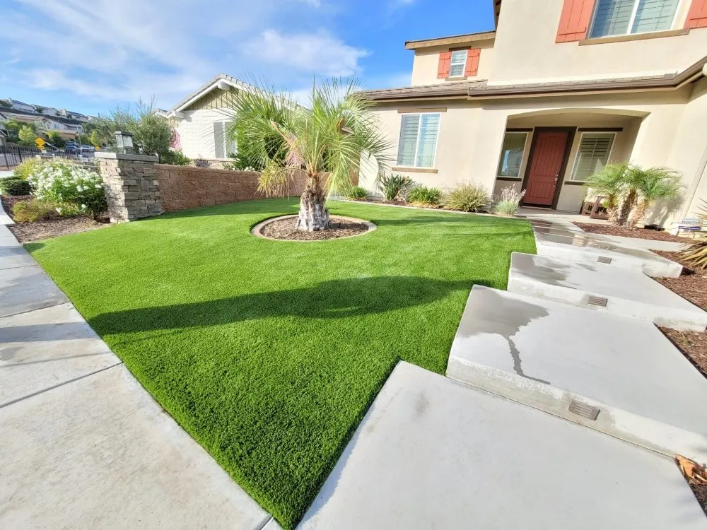 Professional landscaping services experts serving Riverside, CA - Landscape and Transport