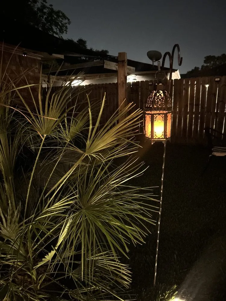 Expert garden landscaping in Missouri City, TX by Landscape Artistry