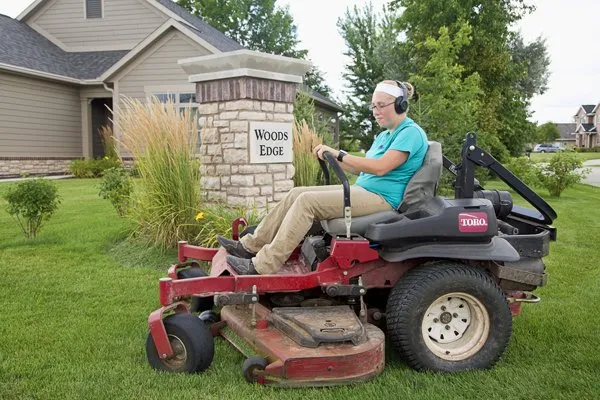Reliable yard maintenance for outdoor upgrades in De Pere, WI by Landscape Associates