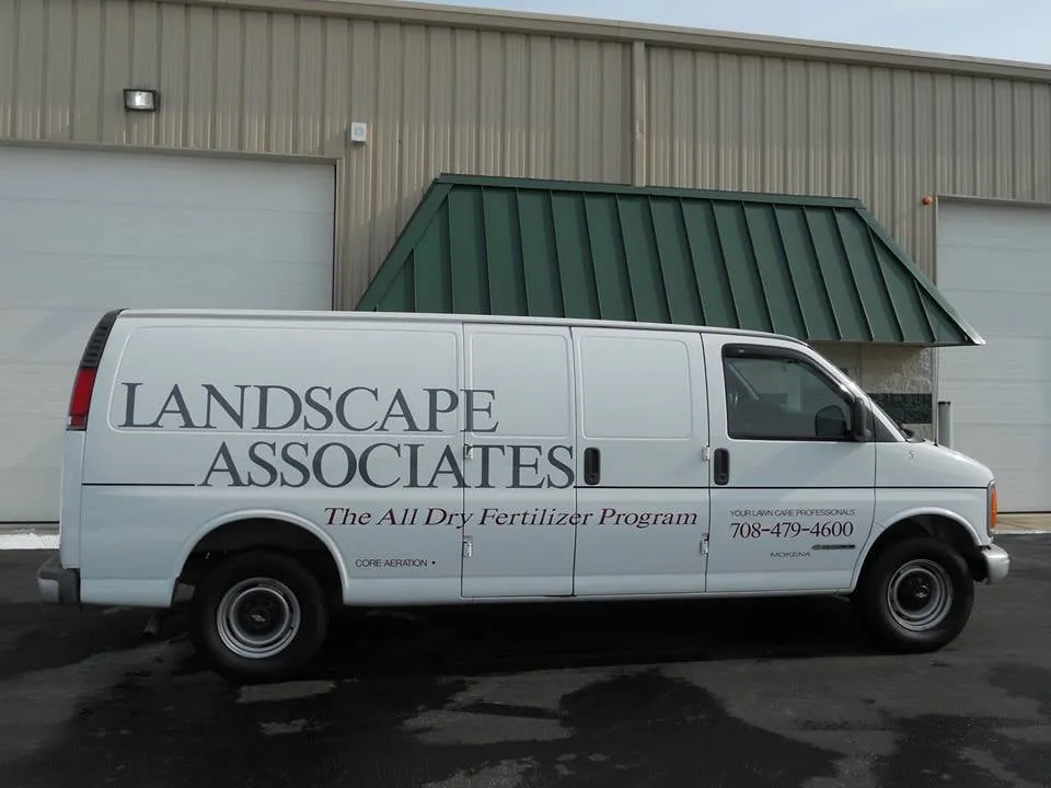 Local lawn mowing service for homes across Frankfort, IL - Landscape Associates