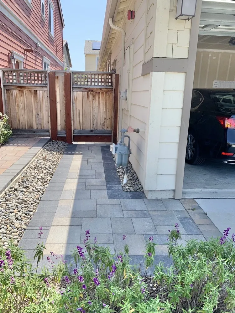 Custom yard cleanup service in Los Gatos, CA - Landscape Associates of CA