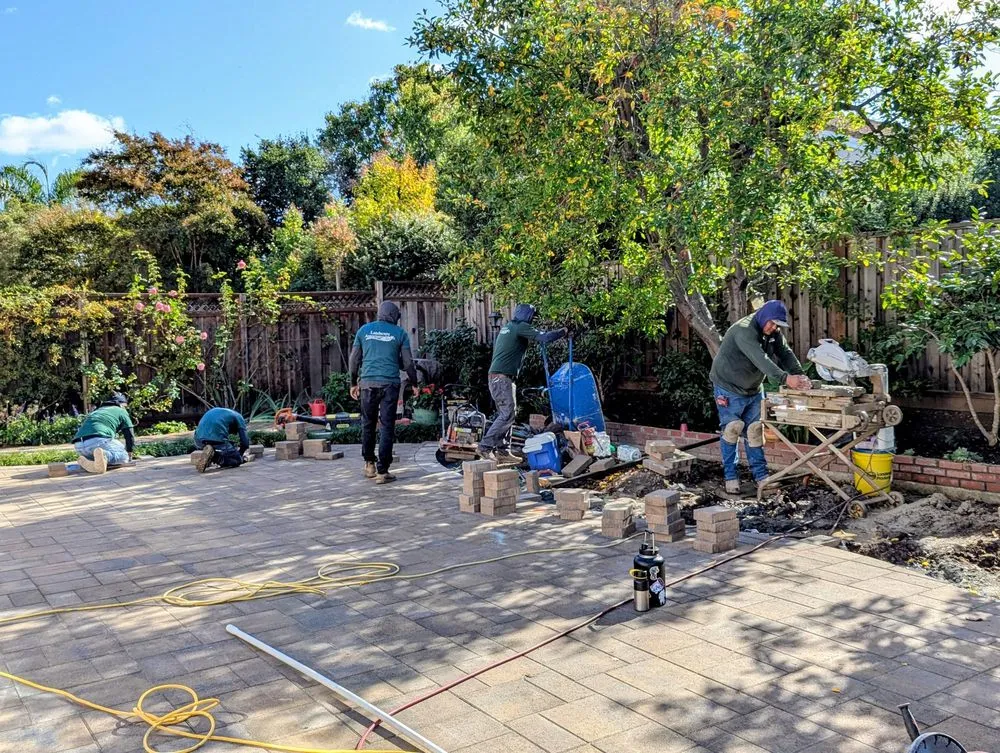 Expert yard cleanup service with custom design across Los Gatos, CA - Landscape Associates of CA