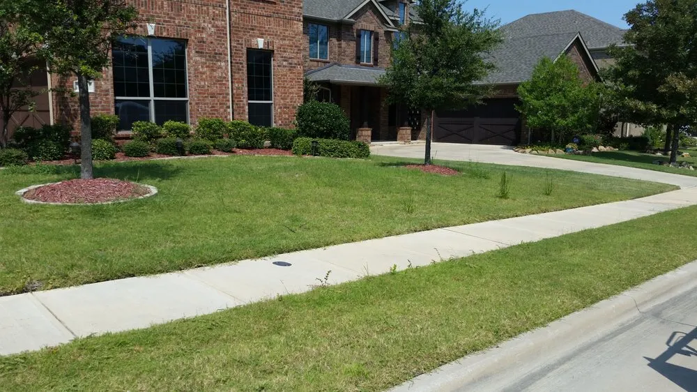 Affordable garden landscaping experts serving Weatherford, TX - Landscape Bros J&I