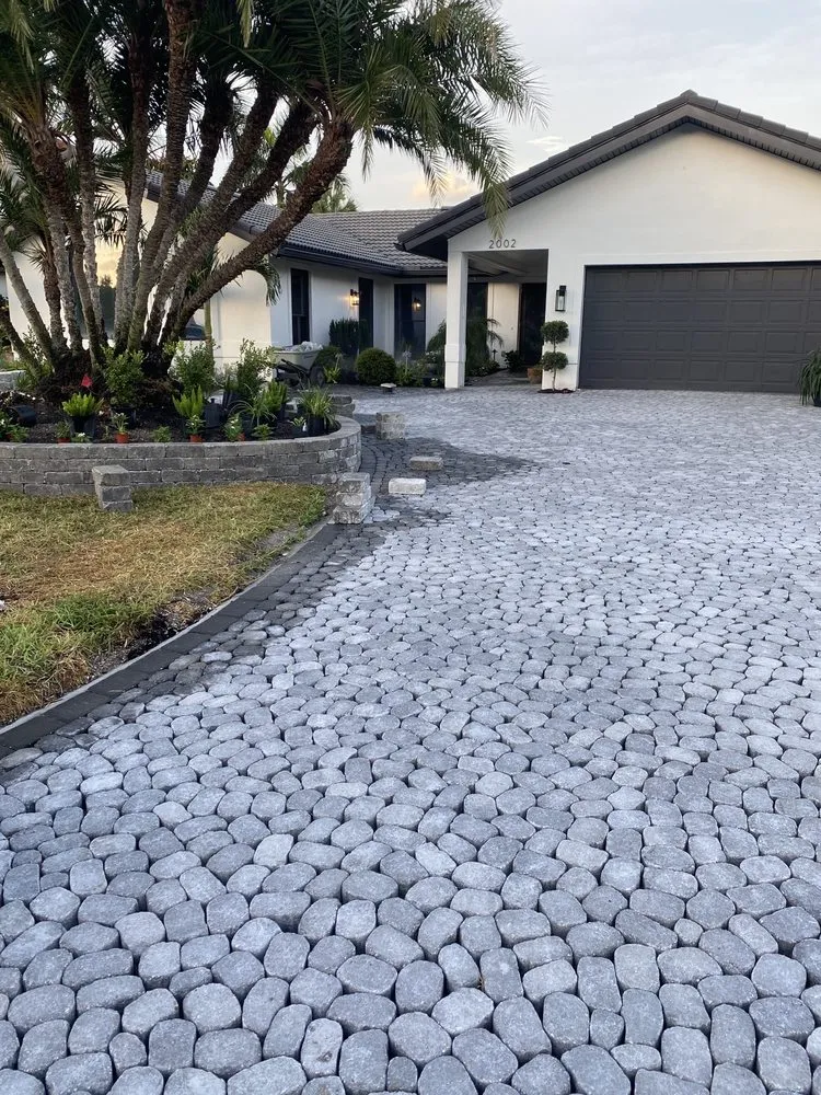 Reliable yard cleanup service for year-round maintenance across St Petersburg, FL - Landscape By Palmer