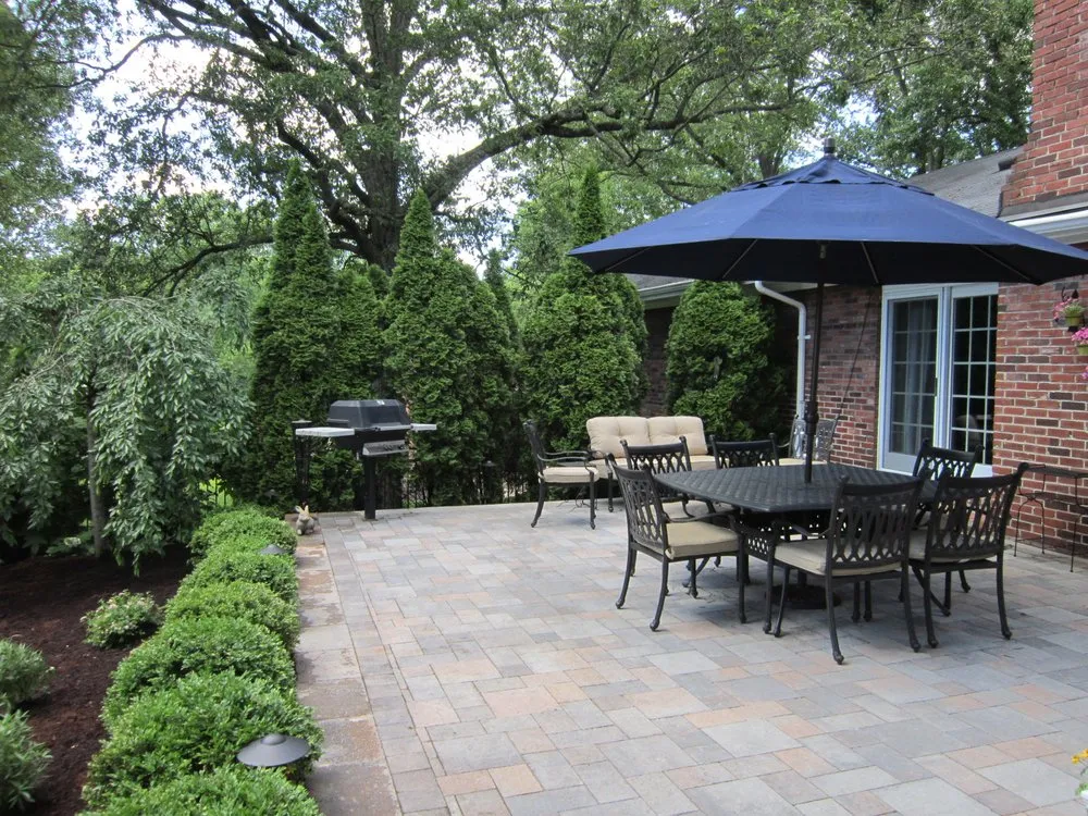 Custom landscape installation in St. Louis, MO by Landscape Concepts