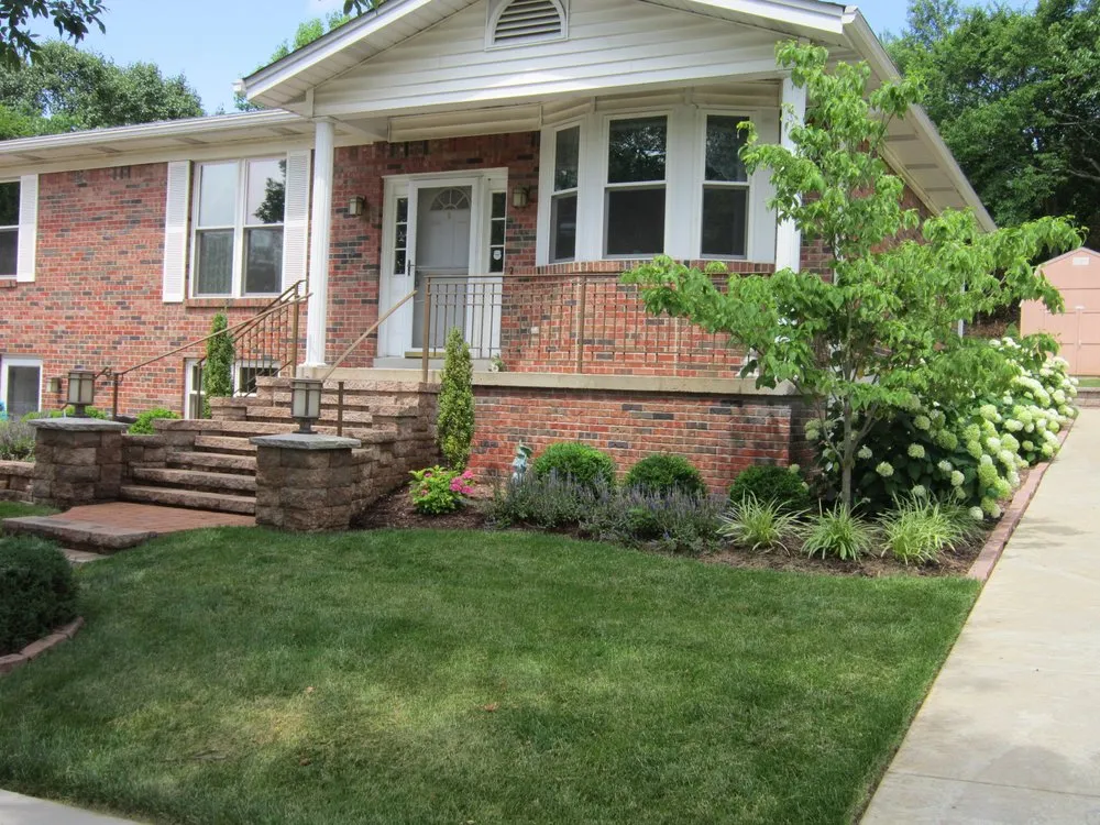 Local lawn care service for year-round maintenance across St. Louis, MO - Landscape Concepts