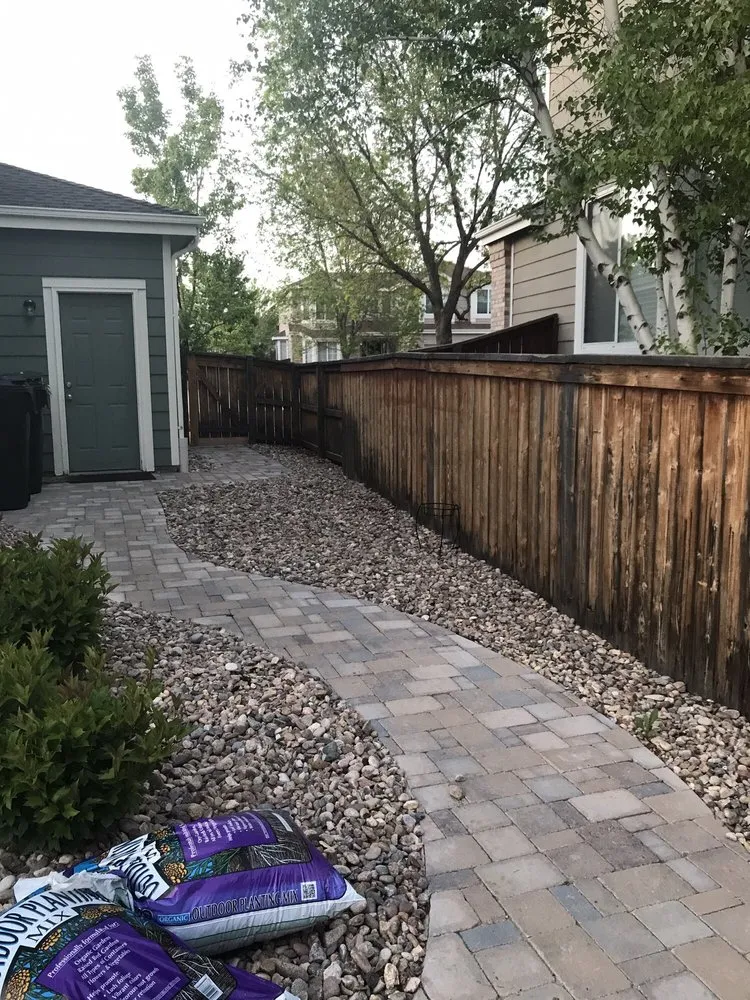 Affordable yard cleanup service in Littleton, CO - Landscape Connection