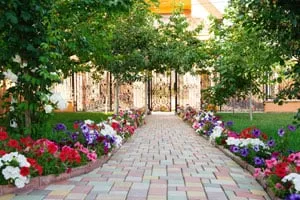 Reliable yard cleanup service in Calhoun, GA by Landscape Creations