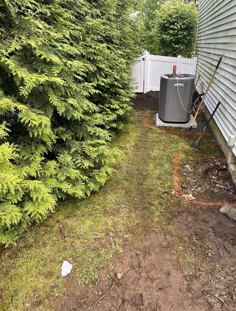 Local yard cleanup service for homes across Lodi, NJ - LandScape Creations