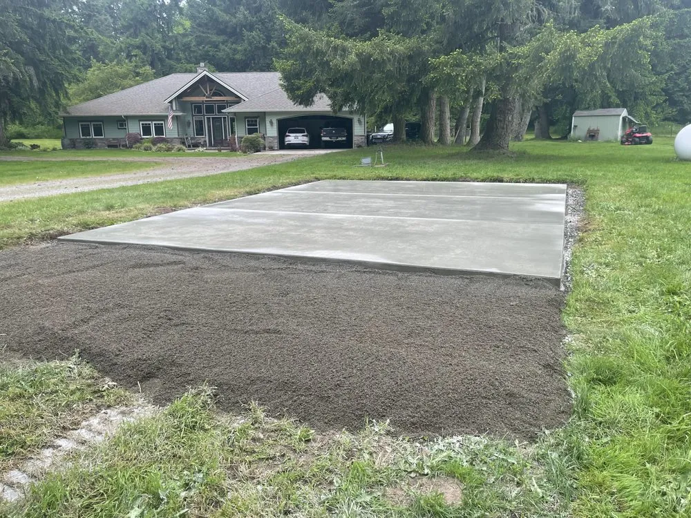 Local lawn mowing service experts serving Tacoma, WA - Landscape Creations