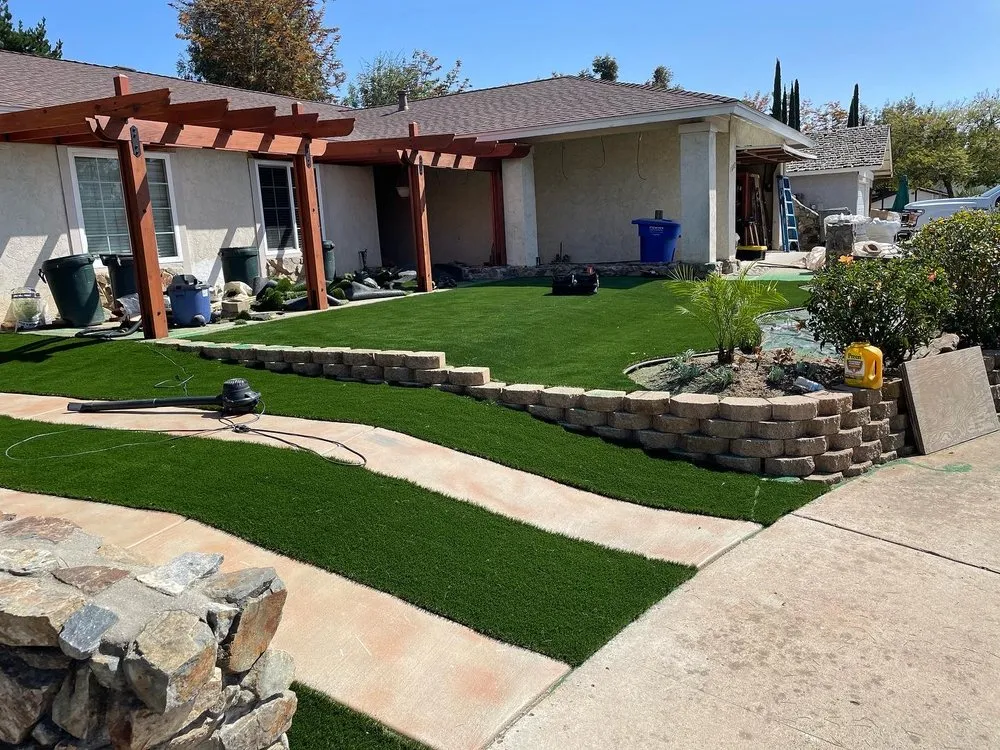 Custom outdoor landscaping in Escondido, CA - Landscape De Coronado