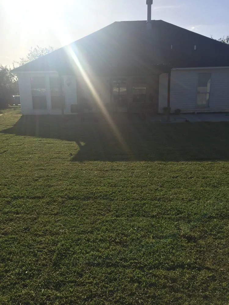 Custom lawn care service in Prairieville, LA by Landscape Depot