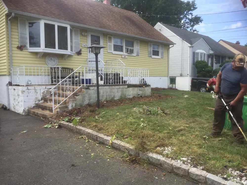 Custom landscaping services in Perth Amboy, NJ - Landscape Design & Maintenance