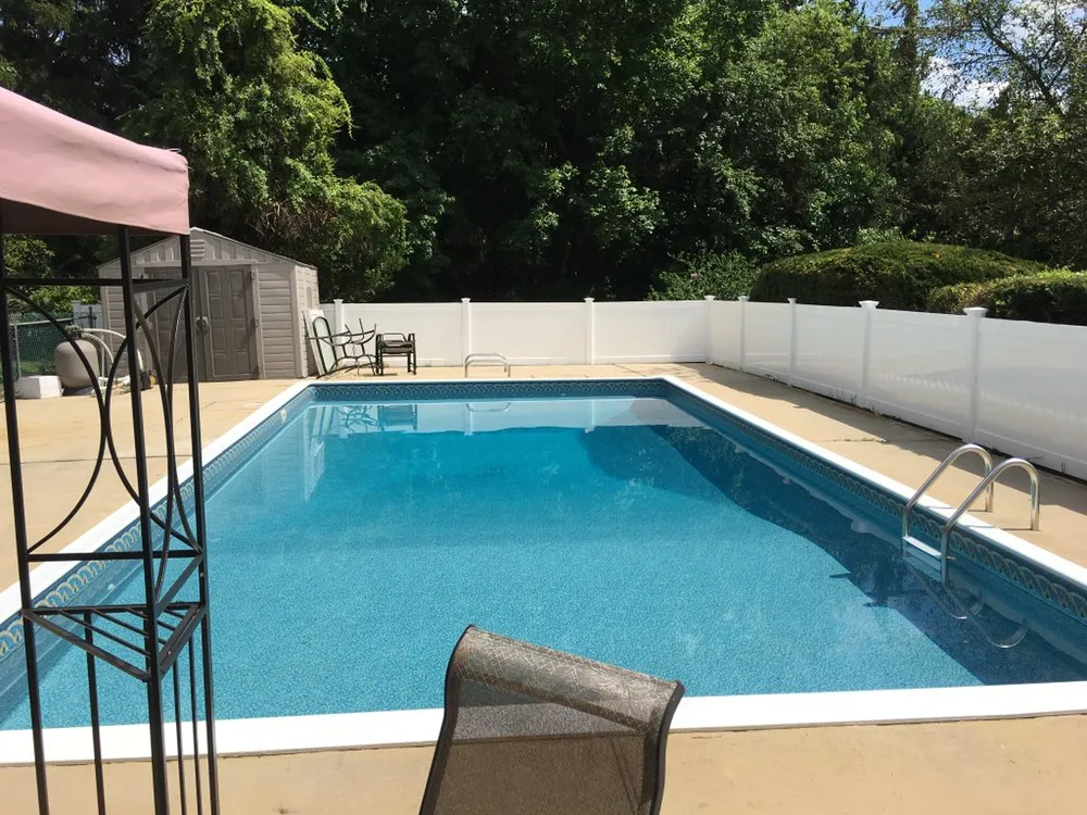 Local lawn mowing service experts serving Perth Amboy, NJ - Landscape Design & Maintenance