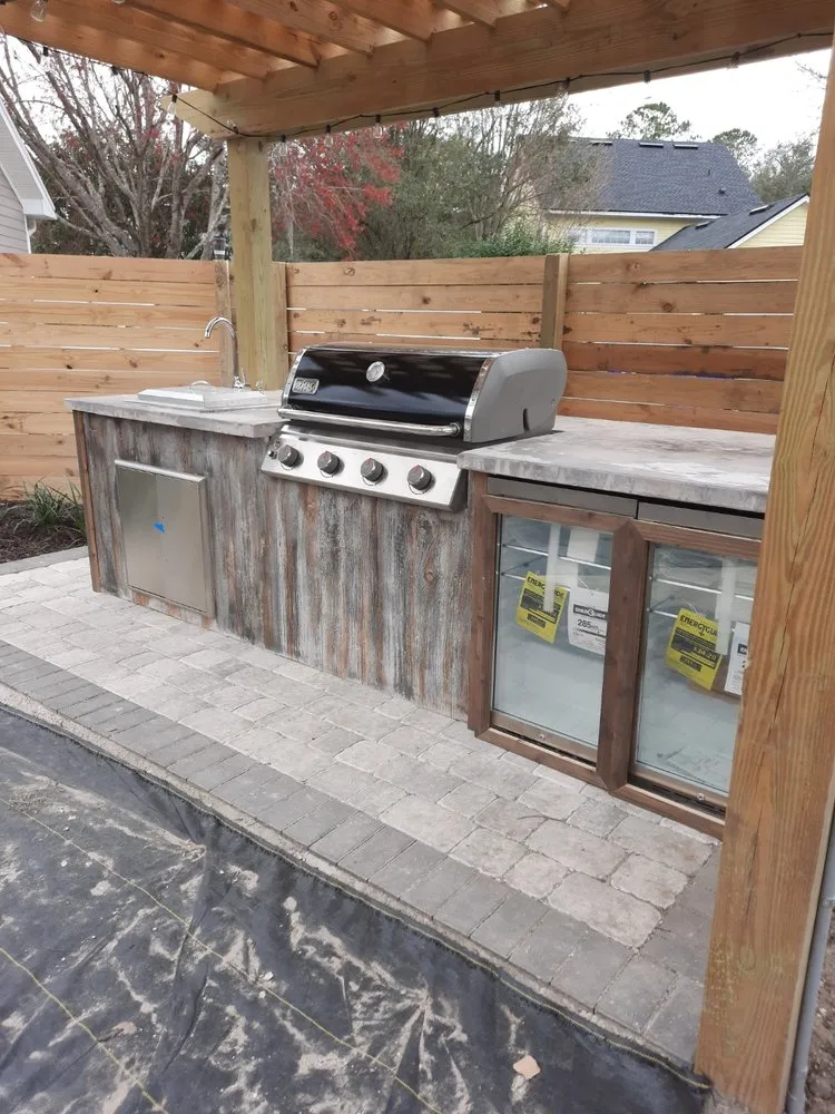 Affordable outdoor landscaping experts serving High Springs, FL - Landscape Design Associates