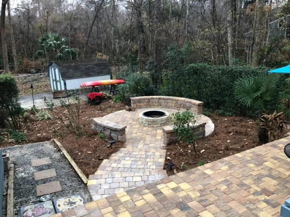 Affordable yard maintenance near you across High Springs, FL - Landscape Design Associates