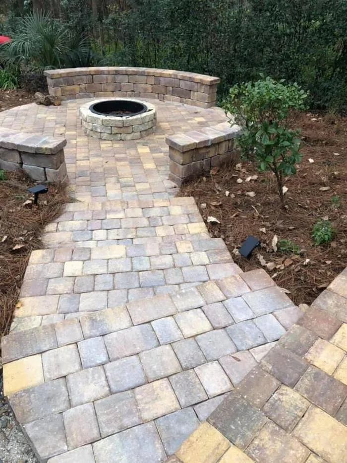 Custom landscape design for beautiful yards in High Springs, FL by Landscape Design Associates