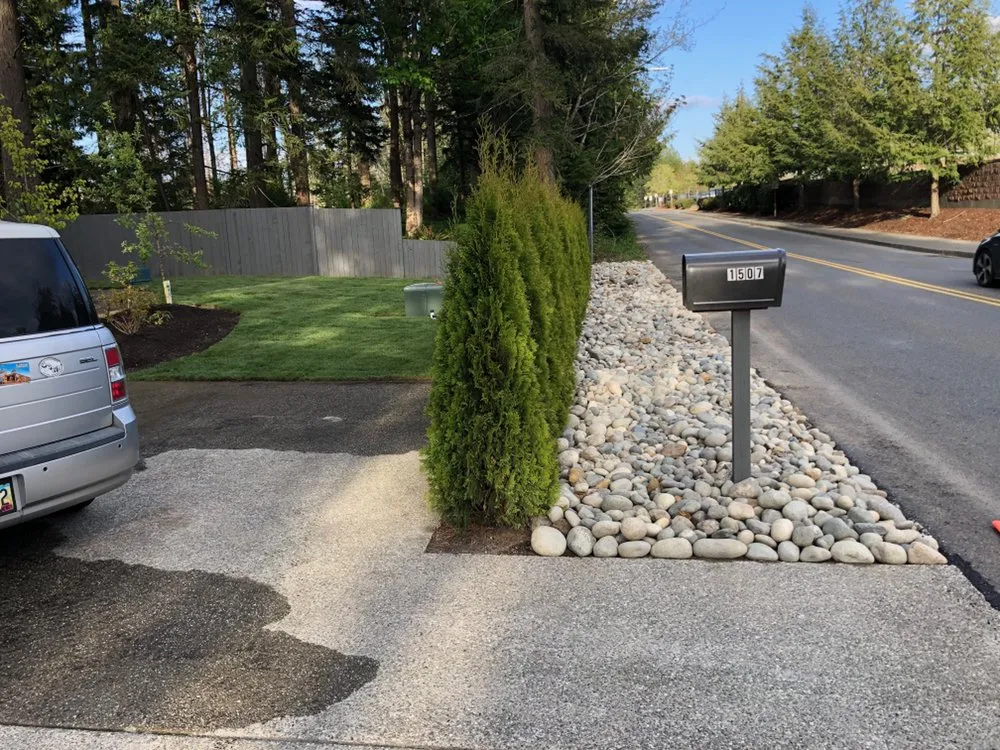 Custom landscaping services for year-round maintenance in Everett, WA by Landscape Design Construction