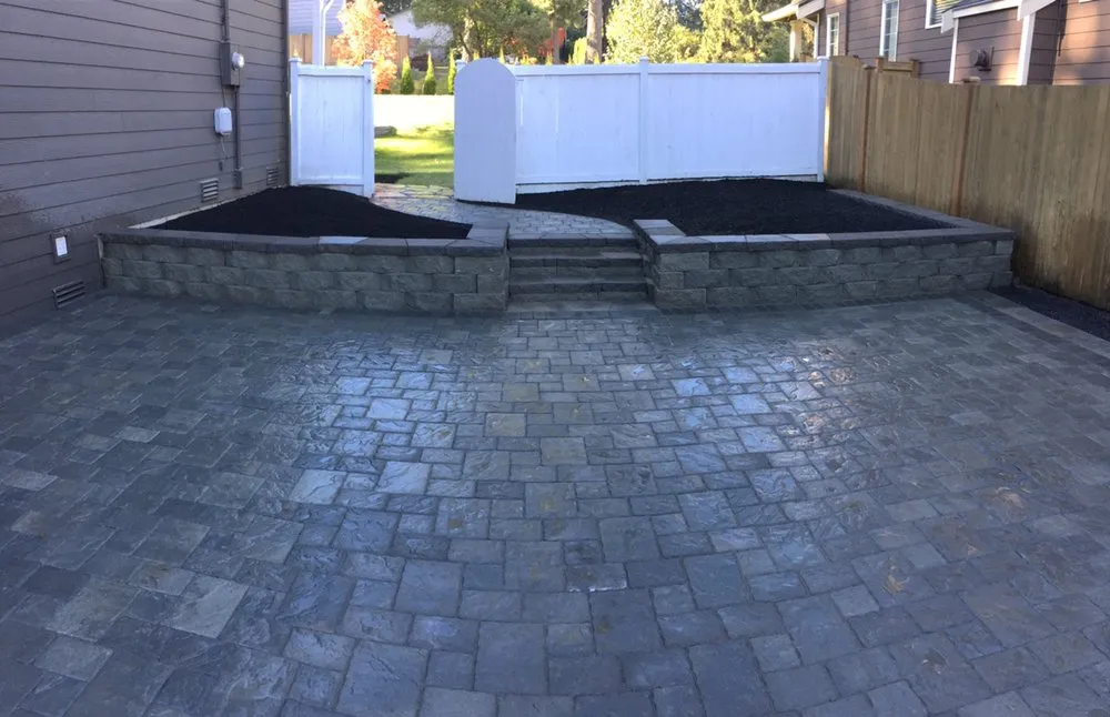 Affordable lawn care service in Everett, WA by Landscape Design Construction